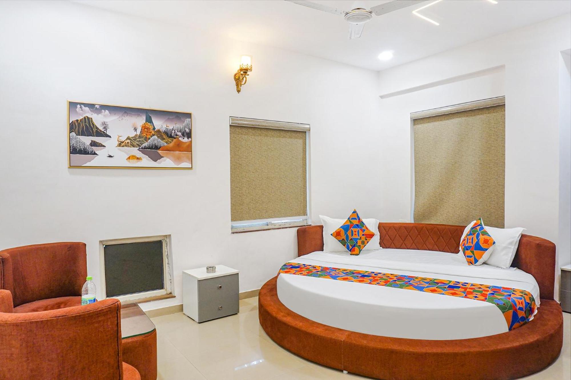 Hotel O The Leela Inn ปูเน่ ภายนอก รูปภาพ