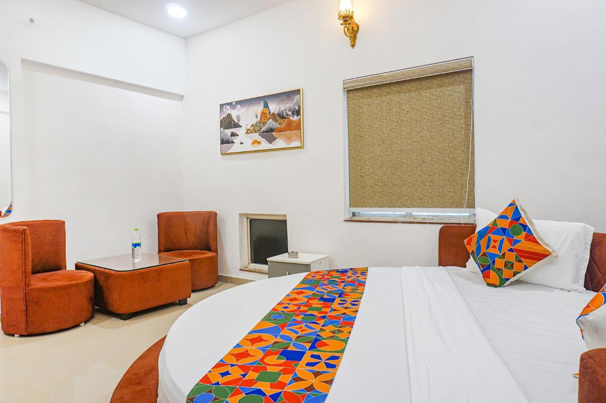 Hotel O The Leela Inn ปูเน่ ภายนอก รูปภาพ