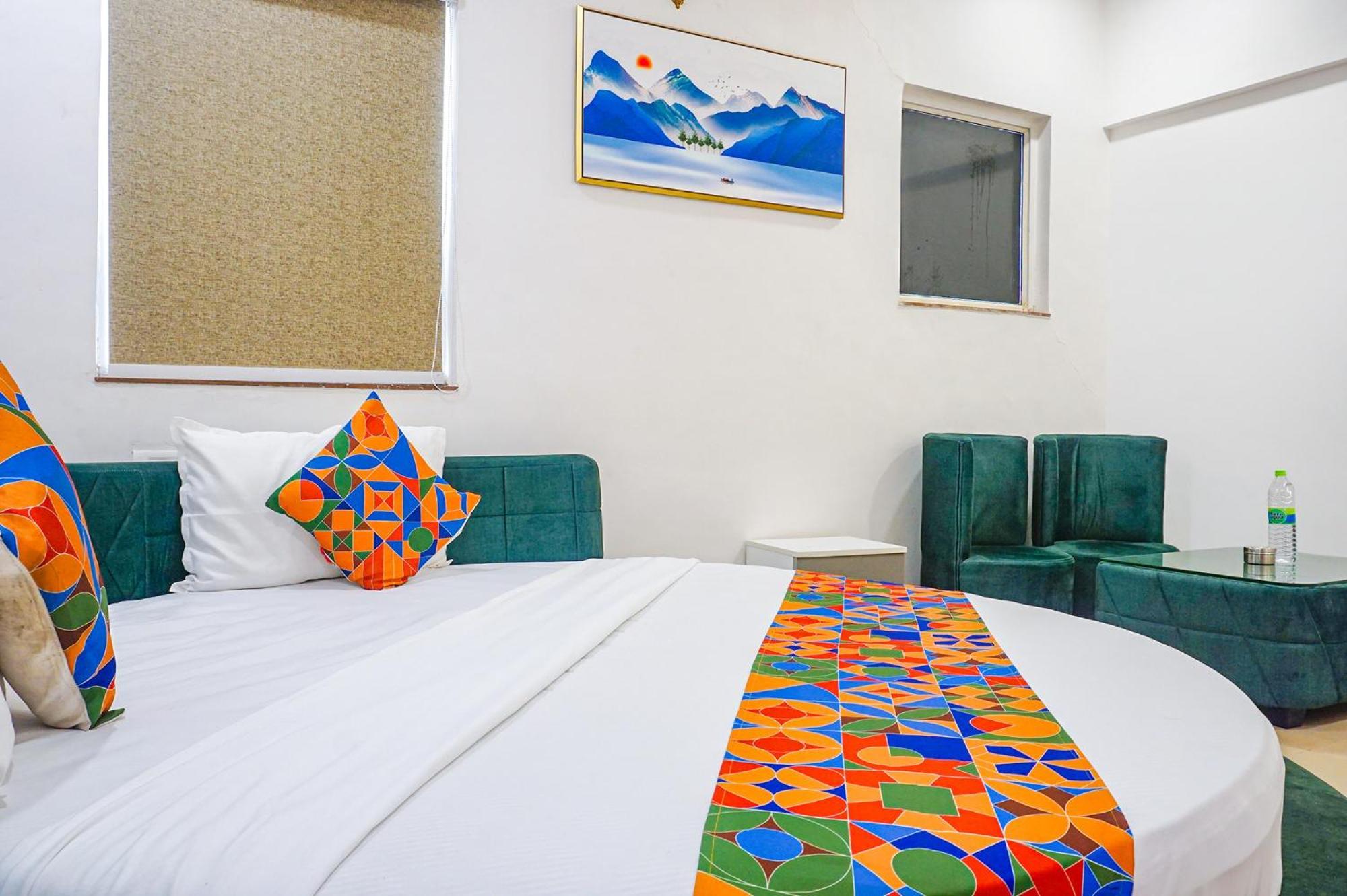 Hotel O The Leela Inn ปูเน่ ภายนอก รูปภาพ