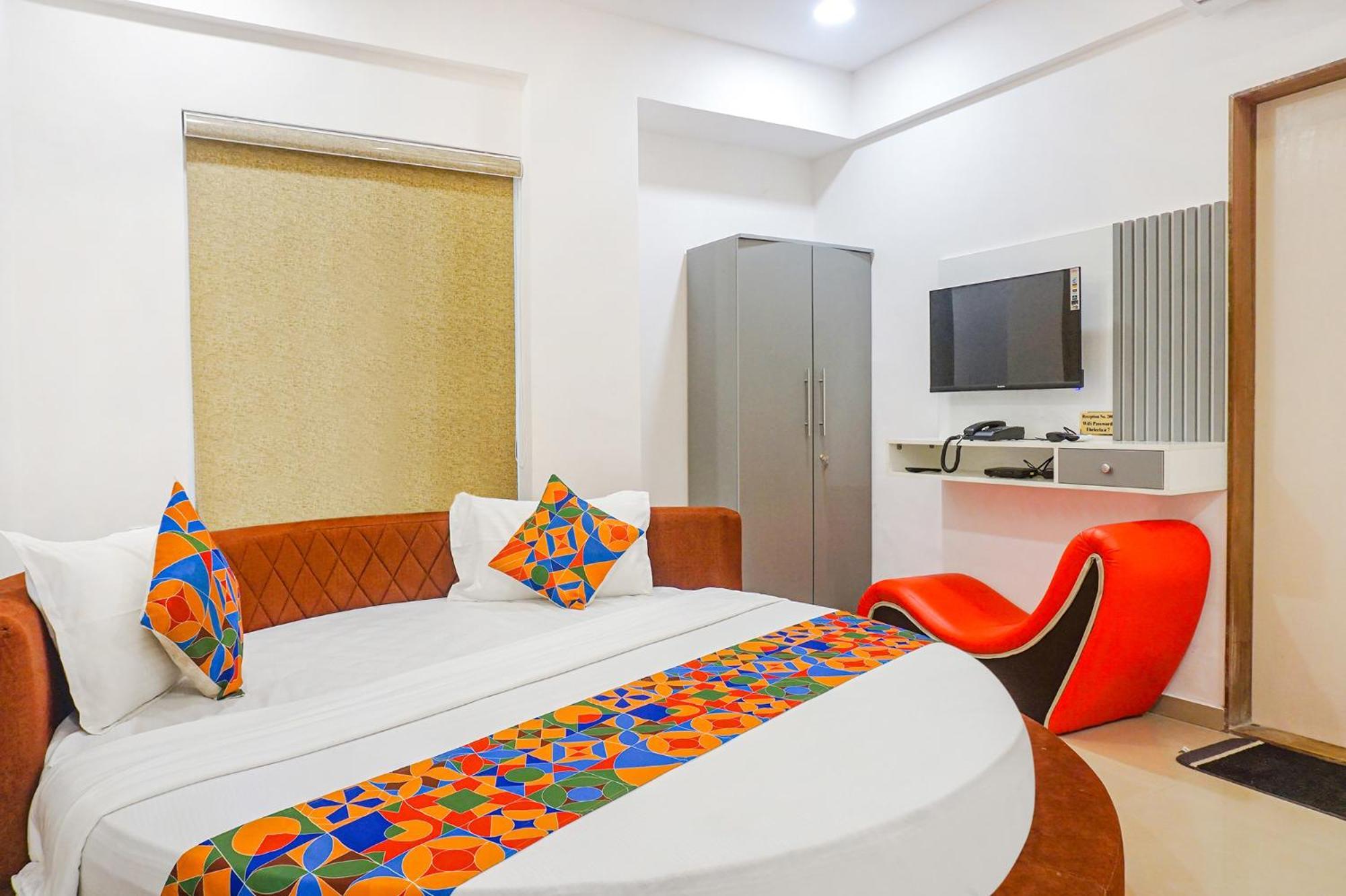 Hotel O The Leela Inn ปูเน่ ภายนอก รูปภาพ